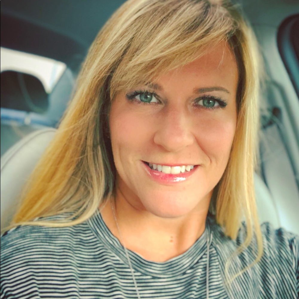 Meet your Posher, Amy